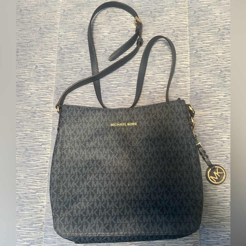 Blue Michael Kors Crossbody Purse